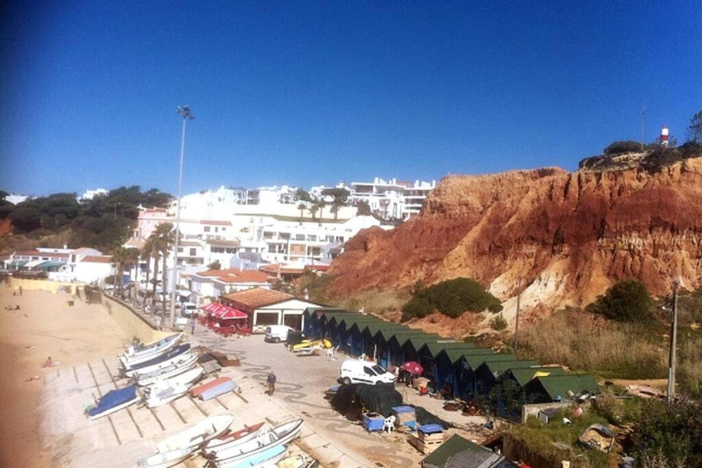 Magnifique Duplex Avec Piscine En Bord De Mer Lägenhet Olhos de Agua  Exteriör bild